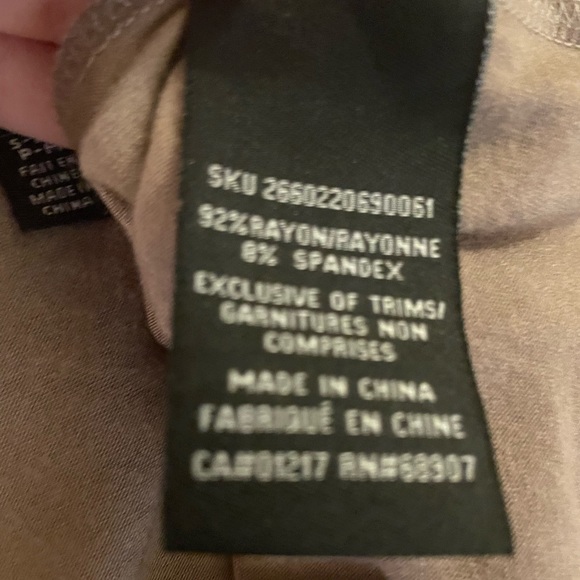 Le Chateau poncho style crochet shirt. - Picture 8 of 9